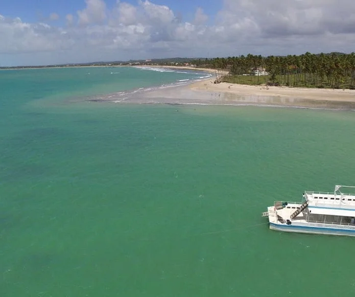 Passeio de catamarã, Praia dos Carneiros.