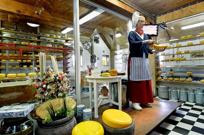 Cheese Farm Catharina Hoeve em Zaanse Schans, uma fazenda do século XVII.