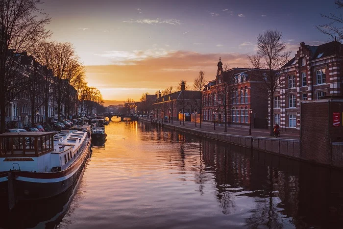 Por do Sol em Amsterdã