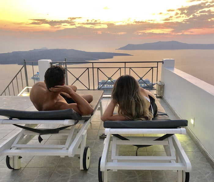 Caldeira de Santorini, vista do Villa Renos Hotel, em Fira.