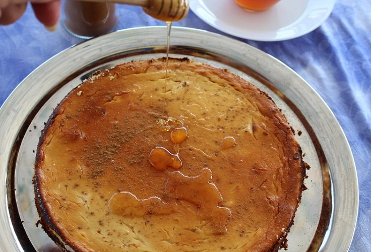 Cada região da Grécia faz suas deliciosas tortas locais da antiguidade.