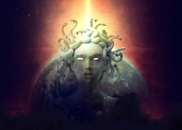Medusa era uma das três irmãs górgonas da mitologia grega.