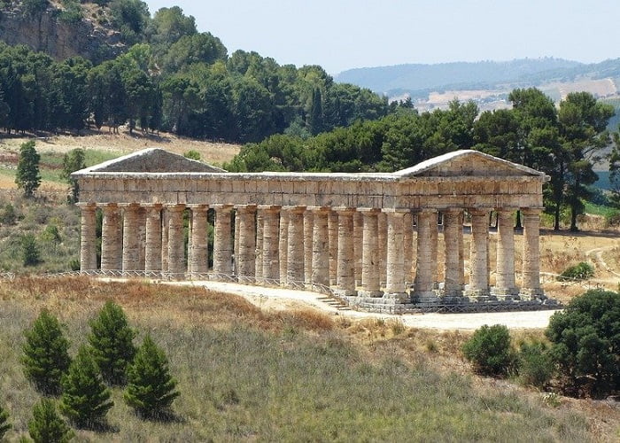 Templo grego antigo de Artemis, Egesta, Itália