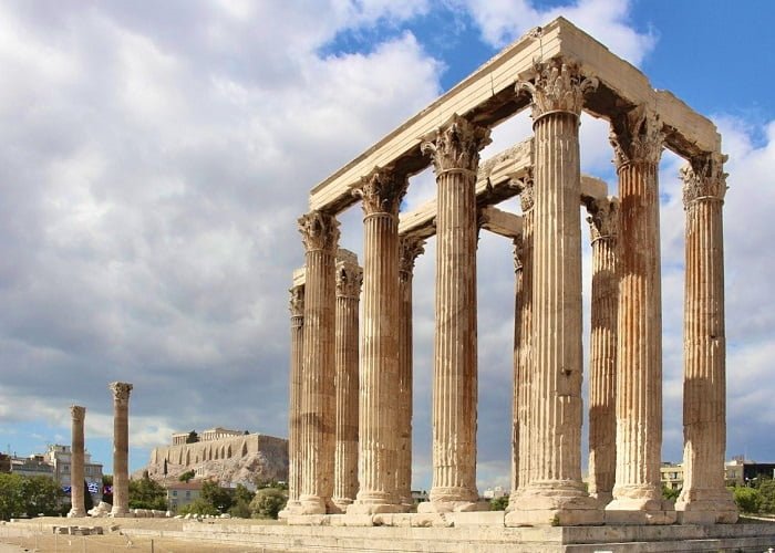 Colunas do Zeus Olímpico, templo grego, Atenas