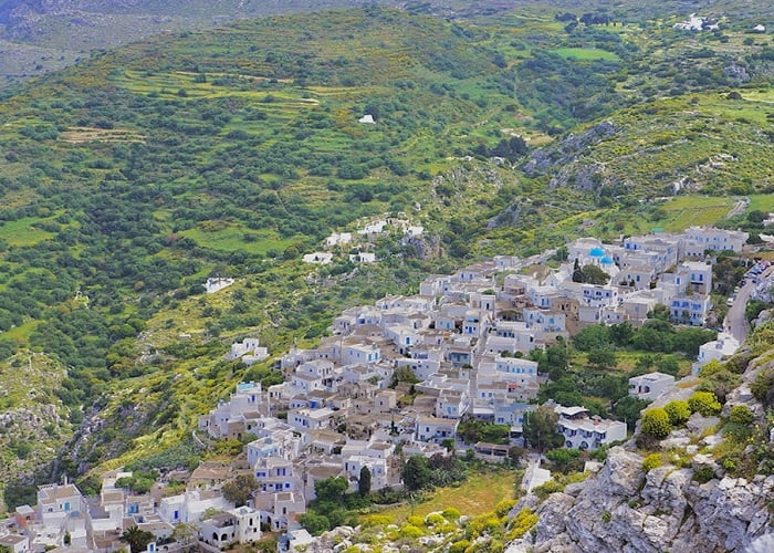 Lagada, vila da ilha grega Amorgos, na Grécia.