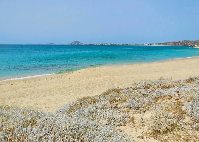Mikri Vigla, praias de Naxos, Ilha grega.