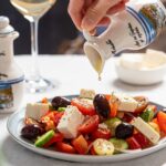 Conheça A Salada Grega, O Prato Grego Favorito Dos Turistas Na Grécia!