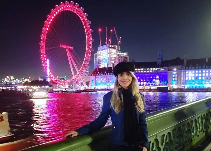 Foto da roda gigante de Londres (London Eye), da ponte de Westminster.