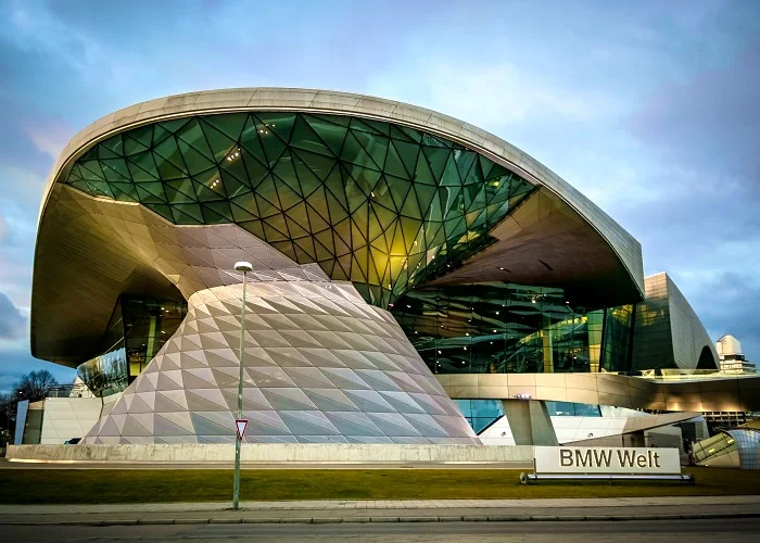 O que fazer em Munique em 1 dia: Museu e Mundo da BMW.