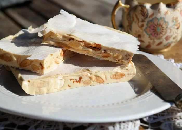 Comidas típicas da Espanha: Turrón de Alicante.