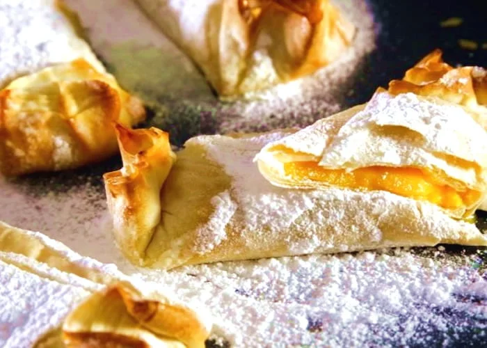 Doces típicos de Portugal: Pastéis de Tentúgal.