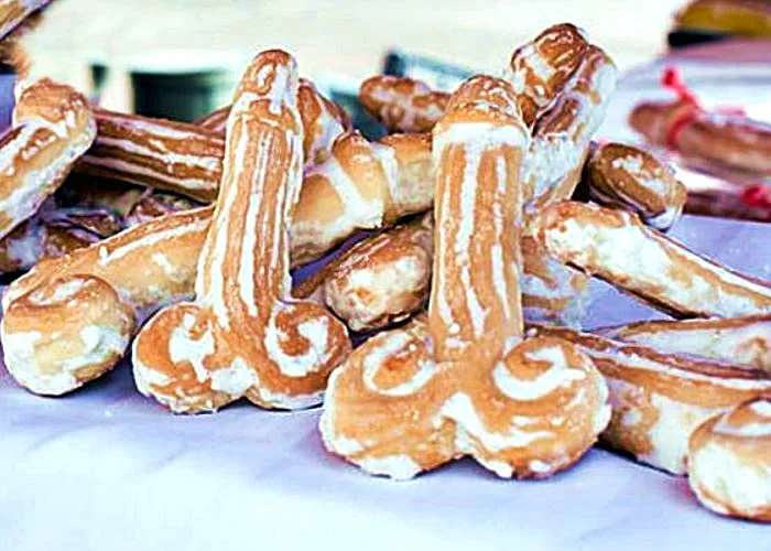 Doces típicos de Portugal: Quilhões de São Gonçalo.