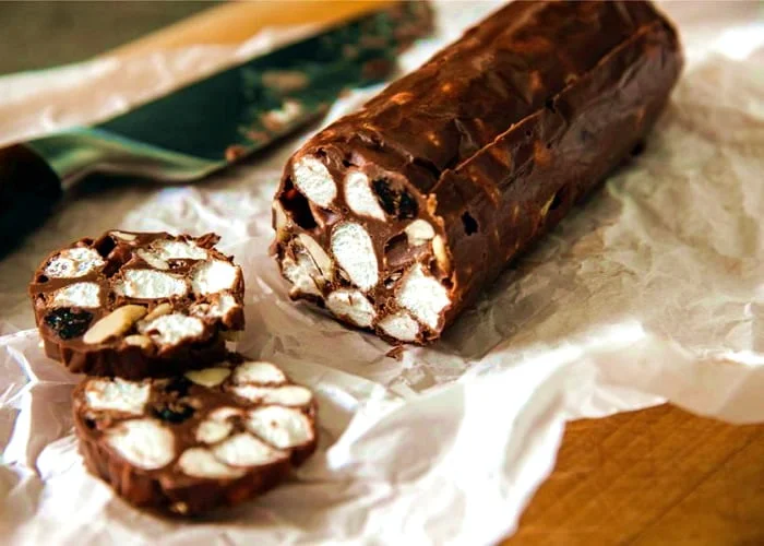 Doces típicos de Portugal: Salame de Chocolate.