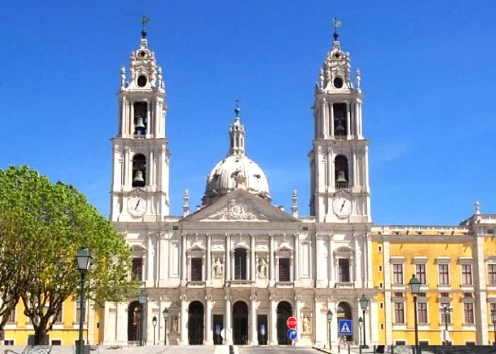 Ericeira Portugal: Palácio de Mafra.