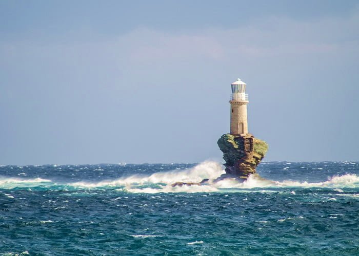 Ilhas Cíclades: Farol de Andros.