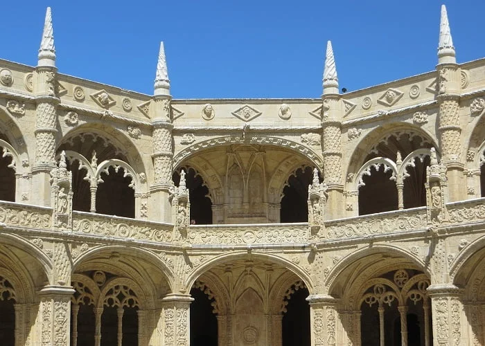 Mosteiro dos Jerónimos em Lisboa, o que você deve saber antes de ir.