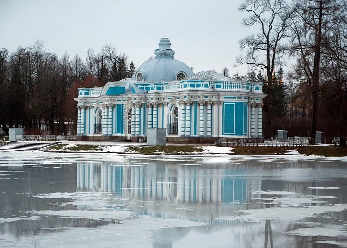 Onde passar o natal com neve na Europa: São Petersburgo.