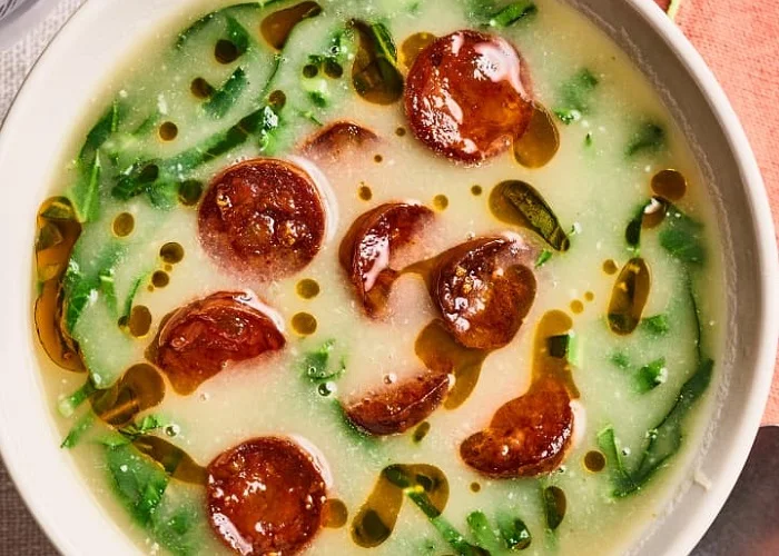 Comidas típicas de Portugal: Caldo Verde.