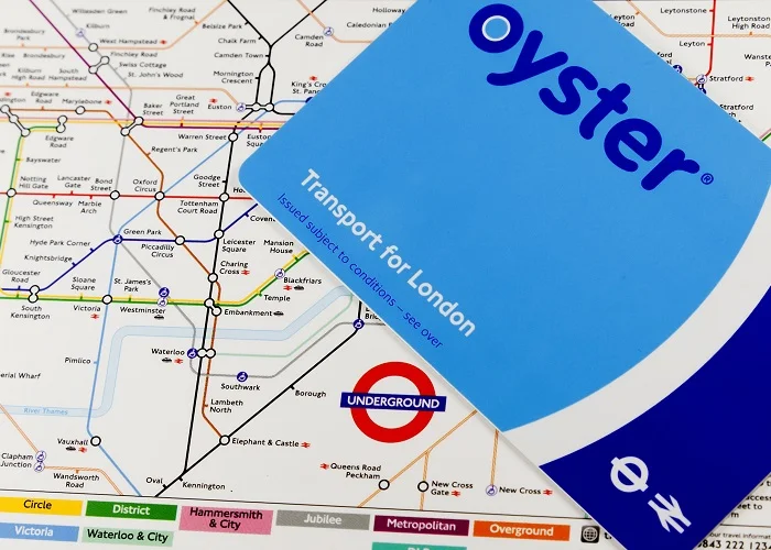 Como é morar em Londres. O que é Oyster Travelcard Londres?