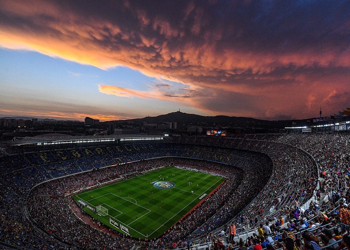 O que fazer fazer em Barcelona: Assistir a um apartida no Camp Nou.