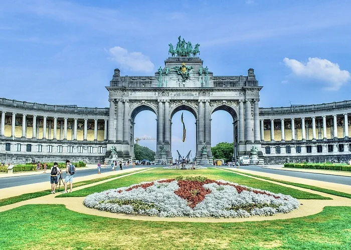 O que fazer em Bruxelas: Parc du Cinquantenaire.