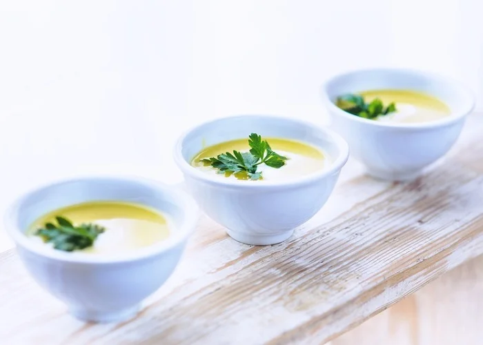 Comidas típicas da Escócia: leek and tattie soup.