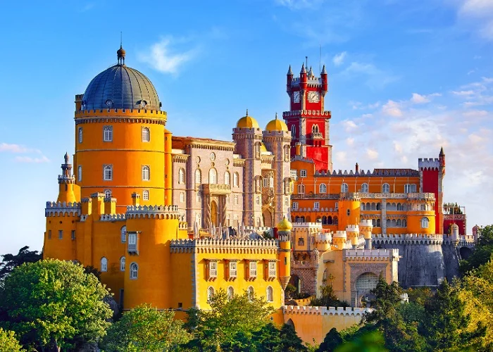 Palácio da Pena é um dos mais bonitos da Europa