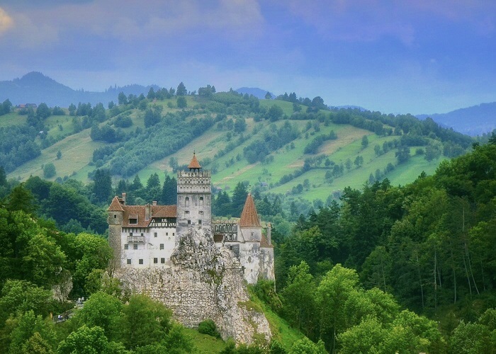 Os castelos e palácios mais especiais da Europa: Castelo do Conde Drácula, Transilvânia, Romênia.