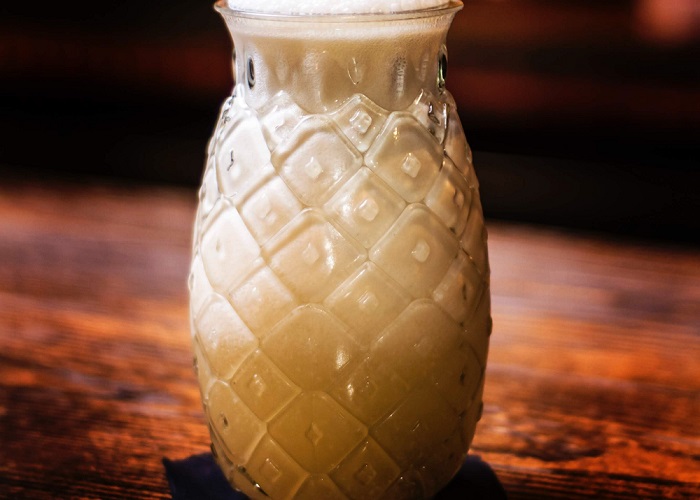 Drinks com abacaxi: Pineapple Rum Slush.