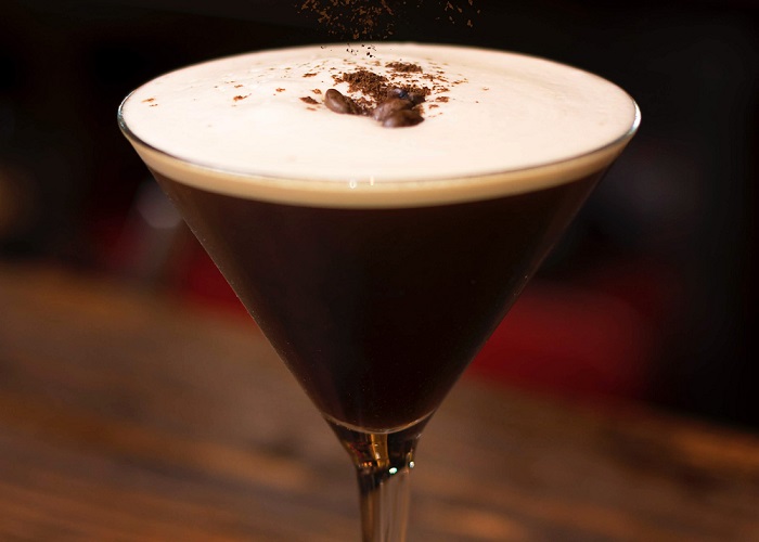 Drinks com café: Espresso Martini.