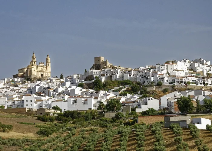 Pueblos Blancos: Olvera.