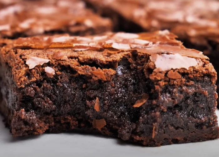 Brownie de Chocolate: Receita Fácil, Crocante e Deliciosa!