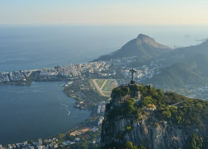 Lugares do Brasil mais bonitos: Cristo Redentor- RJ.