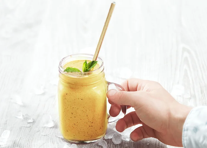 Aprenda A Fazer Smoothie De Manga Com Banana: Cremoso e Rico Em Vitaminas!