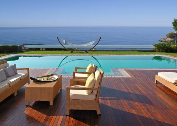 Os hotéis mais caros do mundo: Grand Resort Lagonissi Royal Villa.