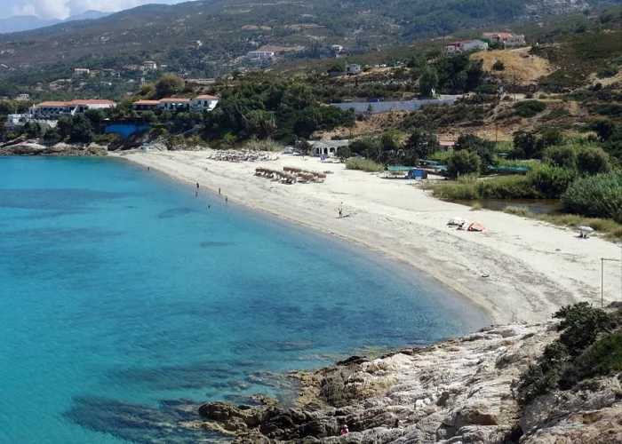 Praias de Icária: Praia de Livadi.