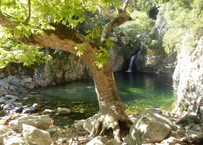 Conheça As 3 Melhores Piscinas Naturais de Samotrácia!