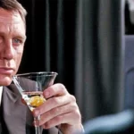 Qual é o drink favorito do James Bond no 007? Aprenda a receita!