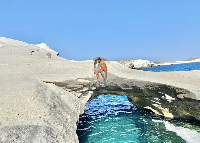 SARAKINIKO MILOS GRÉCIA.