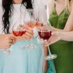 Você sabe por que os vinhos têm cores diferentes? NÃO é pelo tipo da uva…