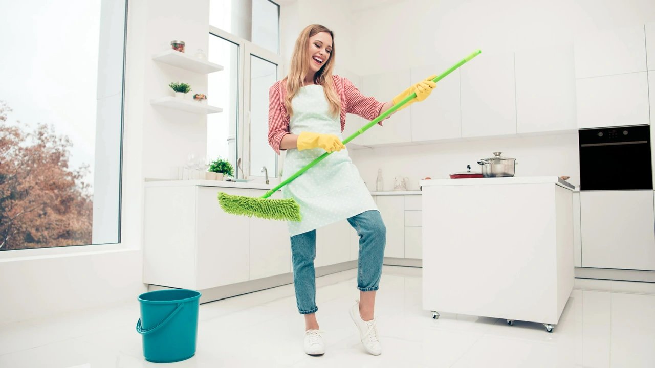 Será que você sabe limpar sua casa? 4 erros que você comete sem perceber