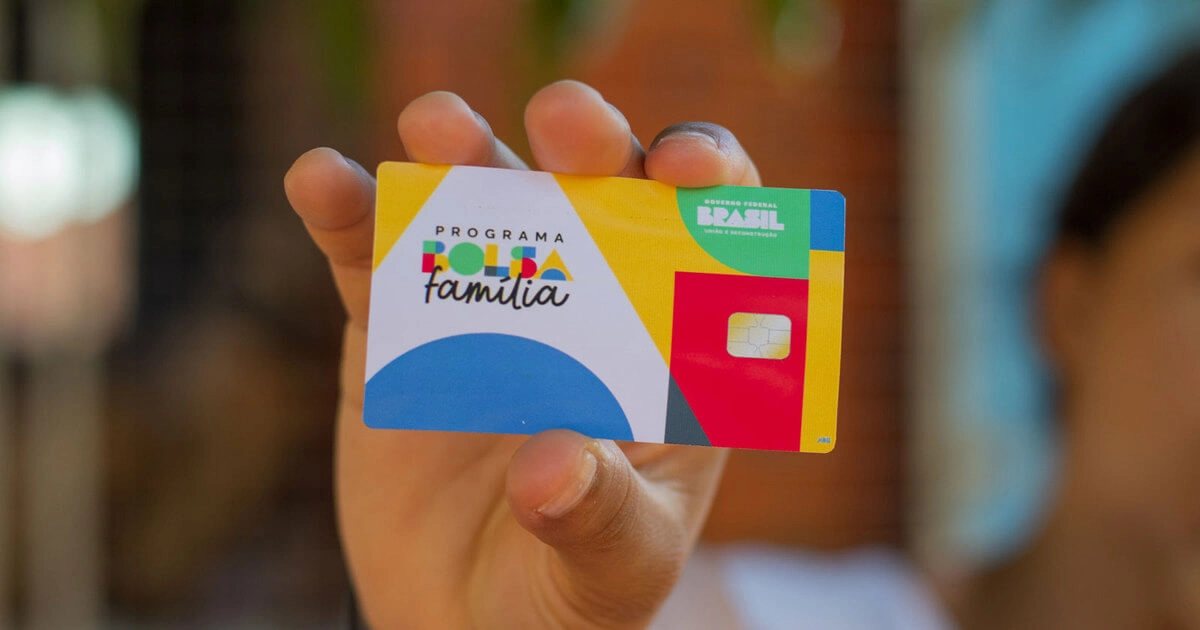 Bolsa família: veja como solicitar novo cartão e não fique sem seu benefício