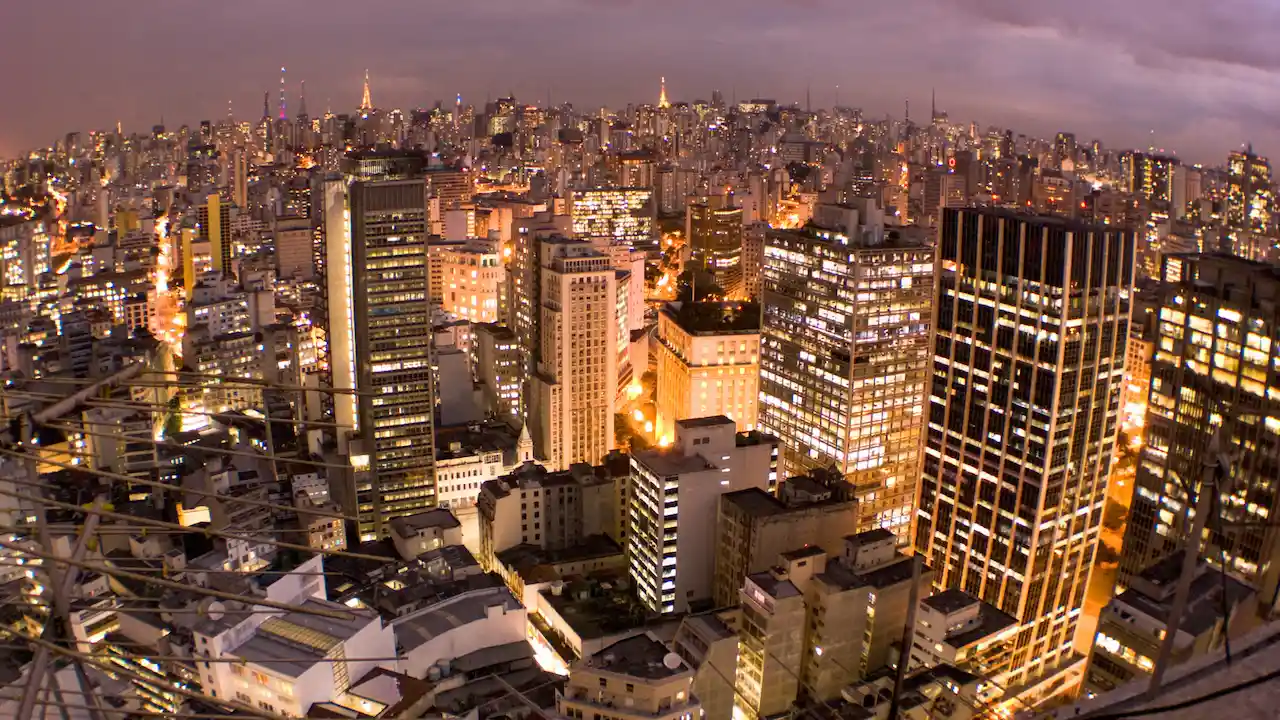 Cidade brasileira supera Paris e agora está entre as mais caras do mundo