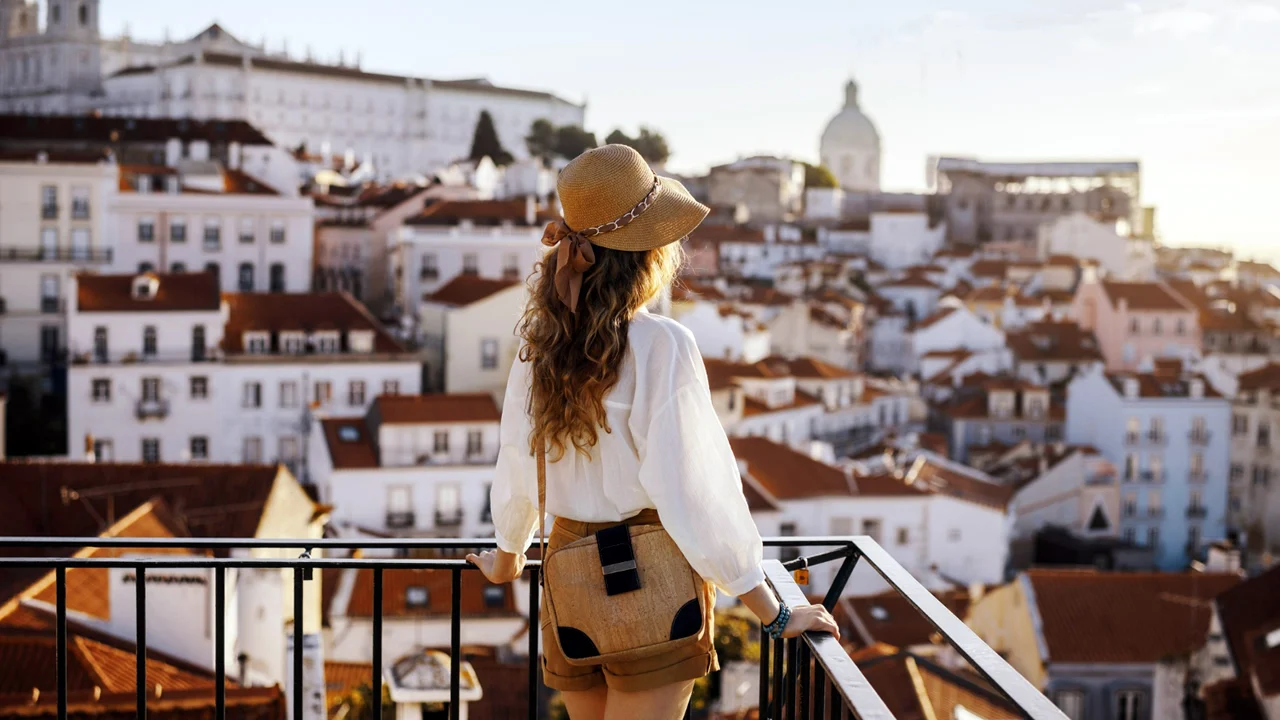 Você sabe qual é o ponto turístico mais visitado de Portugal?