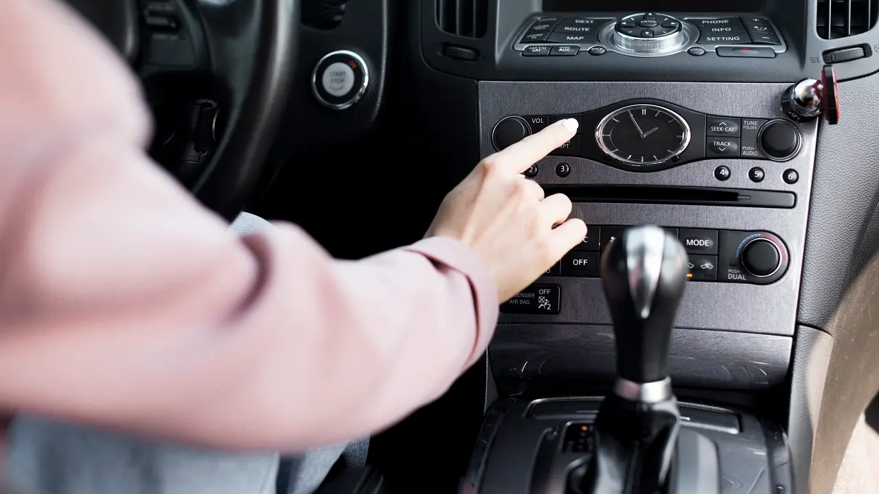 Quando usar o botão de recirculação do carro? Será que você faz certo?