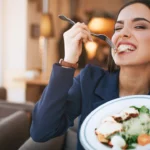 6 coisas que você nunca deve fazer depois de comer