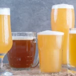 Descubra qual é o copo certo para tomar cerveja, de acordo com especialistas