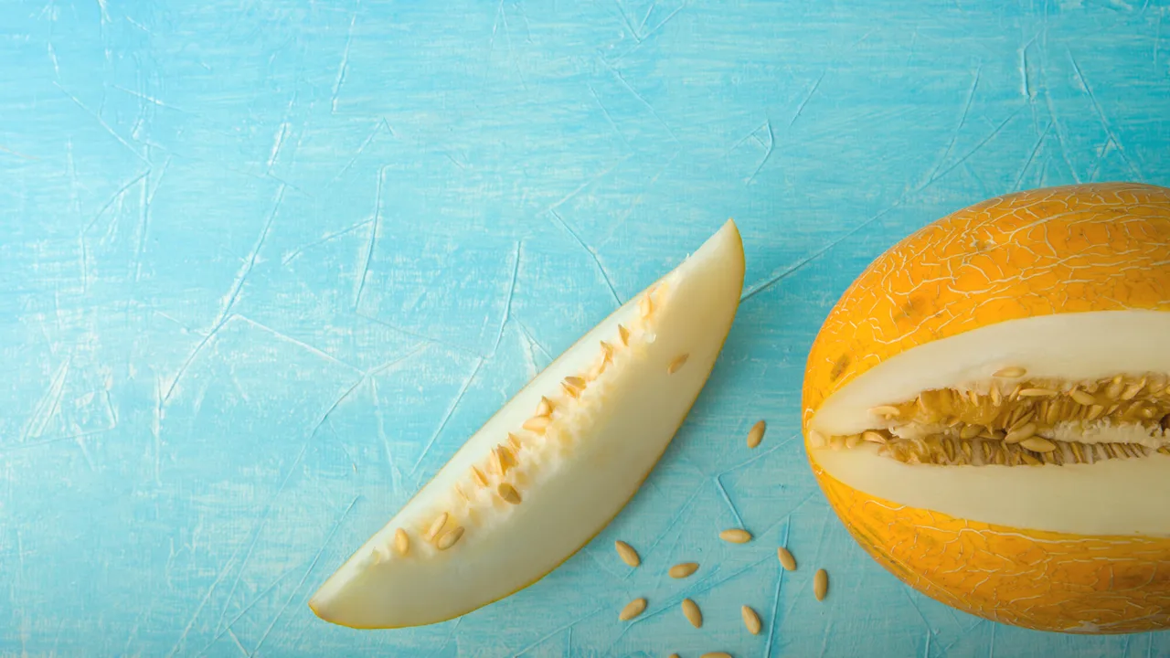 6 usos incríveis das sementes do melão que te farão nunca mais jogar fora