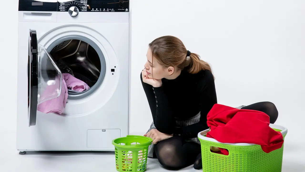 Esta é a forma certa de limpar a sua máquina de lavar e você não sabia