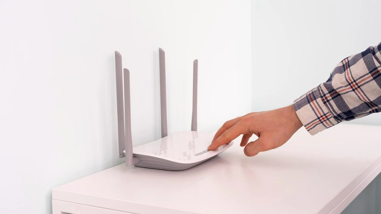 Reinicie o seu roteador da Wi-Fi sempre neste horário e turbine a sua internet